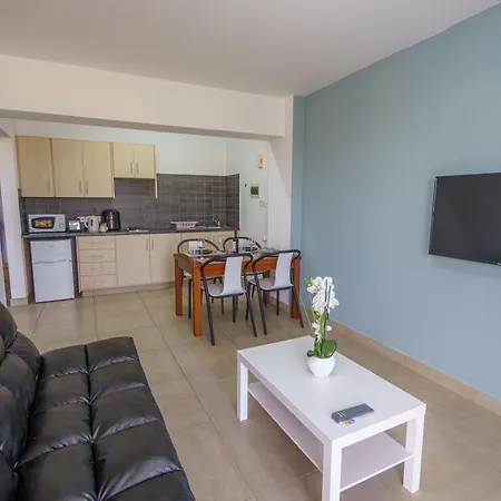 Pernera One In Pernera Protaras * Paralimni