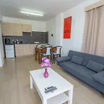 Pernera One In Pernera Protaras Apartmán *