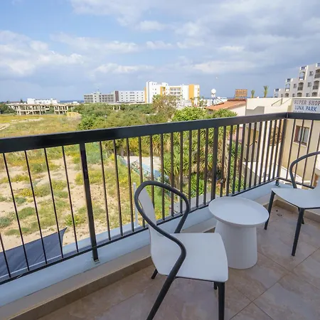 Pernera One In Pernera Protaras Apartment Paralimni