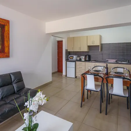 Apartment Pernera One In Pernera Protaras Paralimni