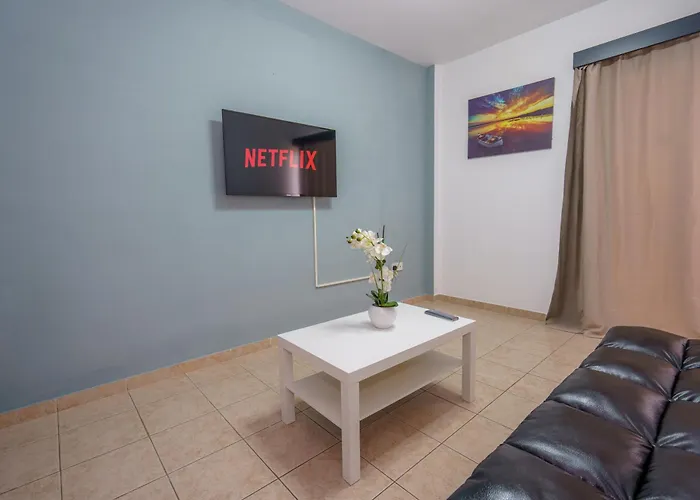 Pernera One In Pernera Protaras パラリムニ